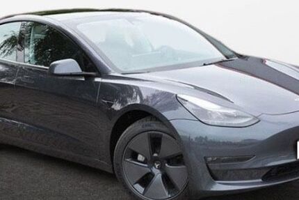 Tesla Model 3 50.000 km 29.900 &euro; Moers 47441
