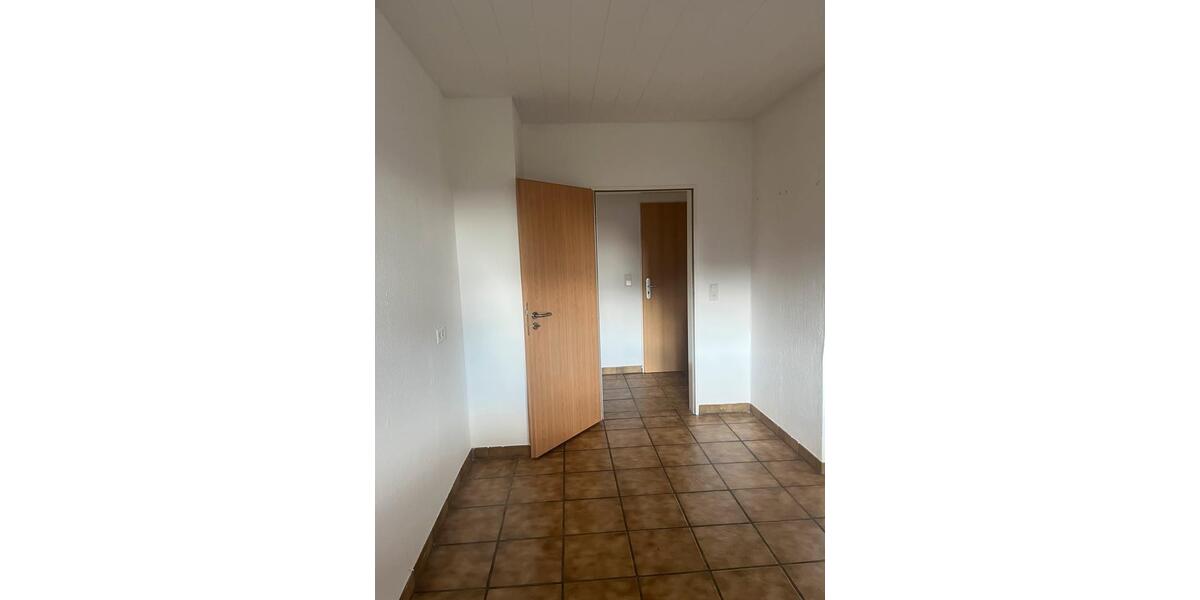 Etagenwohnung Hünxe - 1 Zimmer, 74 m&sup2;, 710&euro; | Angebot:26242004