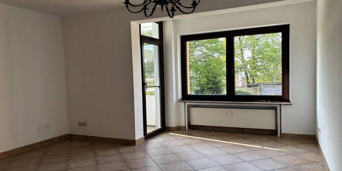 Etagenwohnung Duisburg Hochheide - 3 Zimmer, 76 m&sup2;, 159.000&euro; | Angebot:26391465