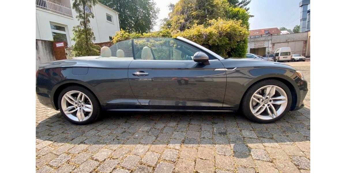 Audi A5 11.595 km 31.900 &euro; Essen 45356