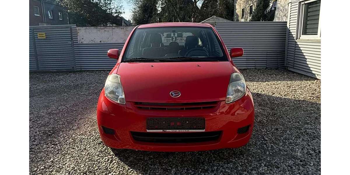 Daihatsu Sirion 139.600 km 3.000 &euro; Oberhausen 46045