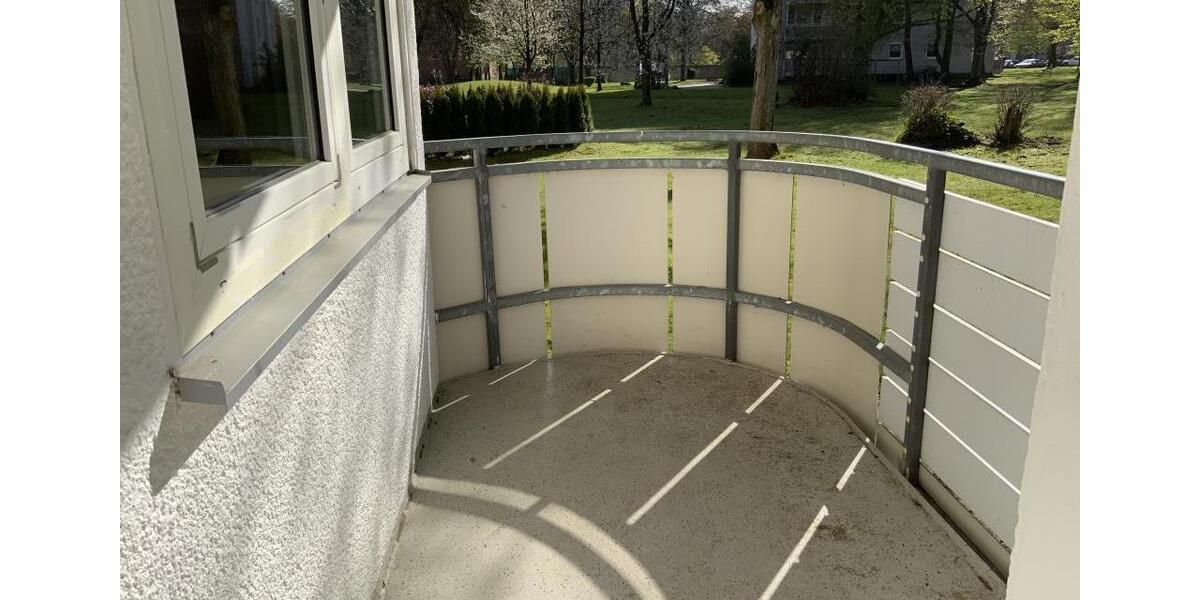 Erdgeschoßwohnung Gelsenkirchen Gelsenkirchen-Nord - 3 Zimmer, 67 m&sup2;, 489&euro; | Angebot:25988798