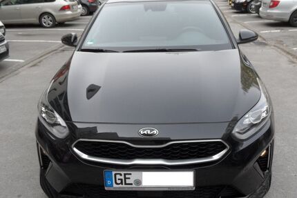 Kia ceed / Ceed 33.659 km 21.500 &euro; Gelsenkirchen 45883