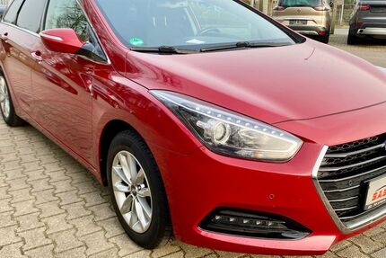 Hyundai i40 145.210 km 7.900 &euro; Moers 47445