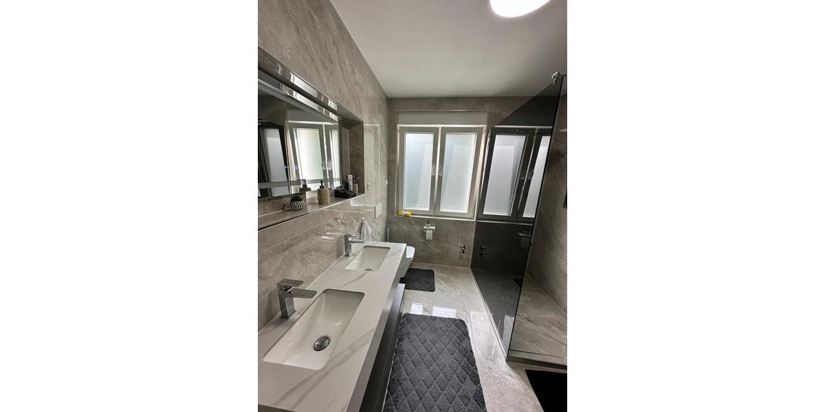 Doppelhaushälfte Velbert Velbert-Mitte - 6 Zimmer, 171 m&sup2;, 590.000&euro; | Angebot:27266422