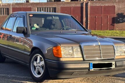 Mercedes-Benz E 230 280.000 km 3.500 &euro; Essen 45134
