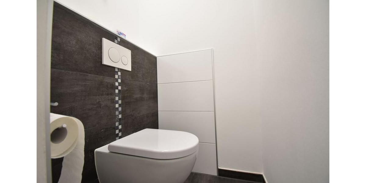 Etagenwohnung Essen Stadtbezirk VI - 4 Zimmer, 145 m&sup2;, 1.450&euro; | Angebot:22040281