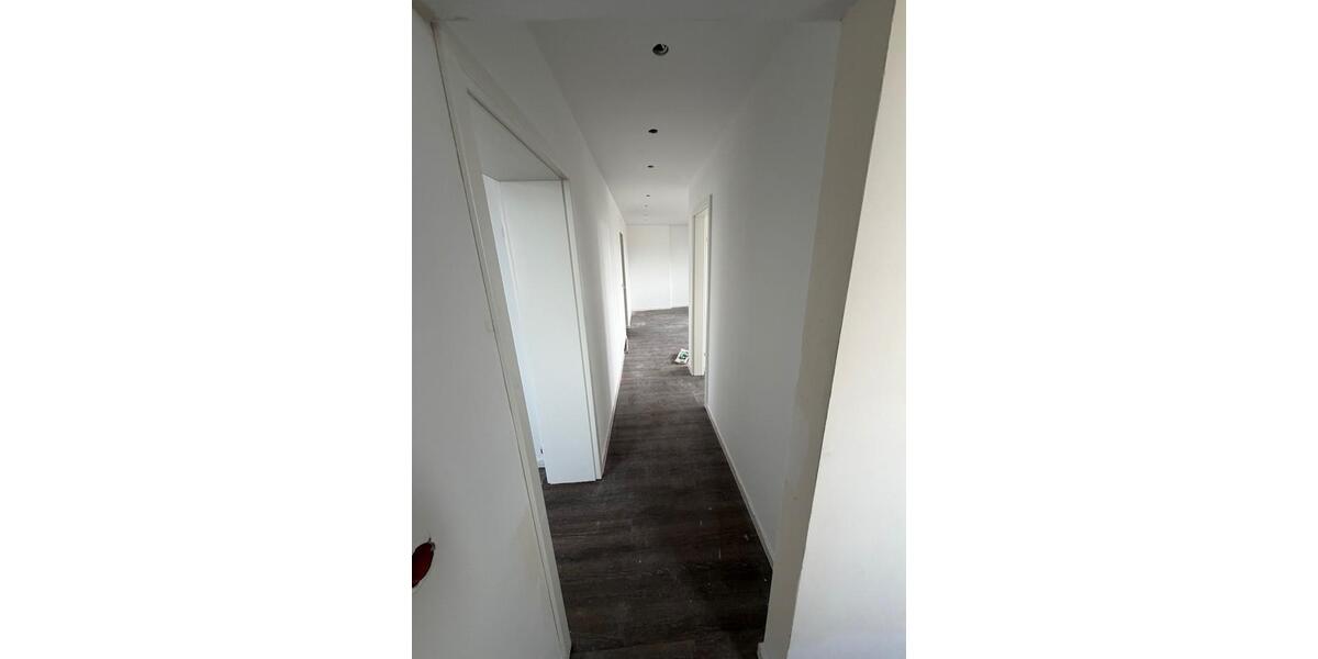 Dachgeschoßwohnung Mülheim an der Ruhr Rechtsruhr-Nord - 3 Zimmer, 85 m&sup2;, 1.300&euro; | Angebot:25580147