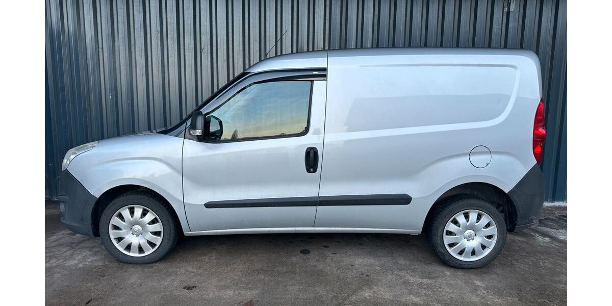 Opel Combo 30.000 km 5.000 &euro; Raesfeld 46348