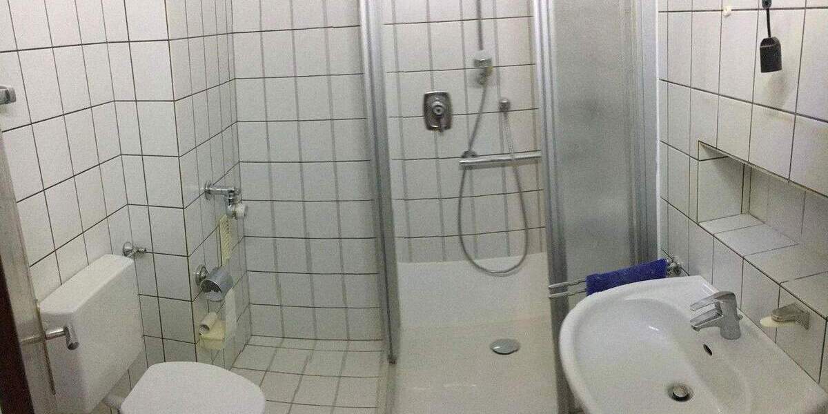 Etagenwohnung Witten Mitte - 3 Zimmer, 90 m&sup2;, 790&euro; | Angebot:25716417