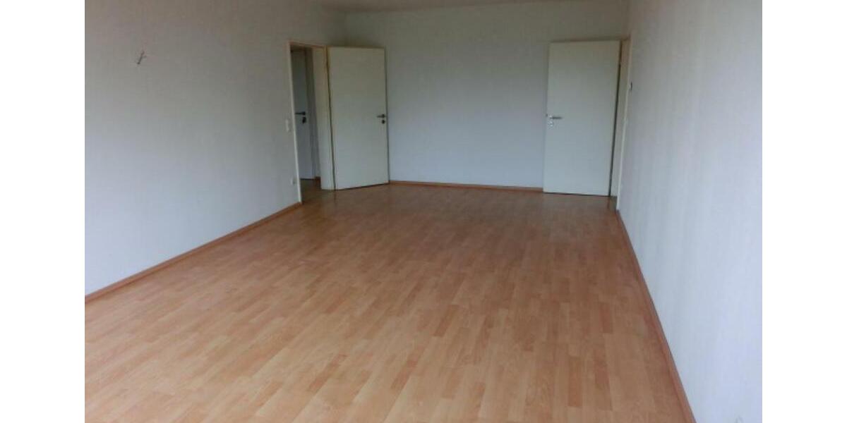 Etagenwohnung Duisburg Essenberg - 3 Zimmer, 84 m&sup2;, 699&euro; | Angebot:8834084
