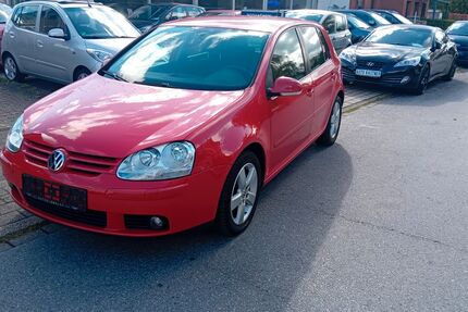 VW Golf 128.600 km 3.950 &euro; Duisburg 47269