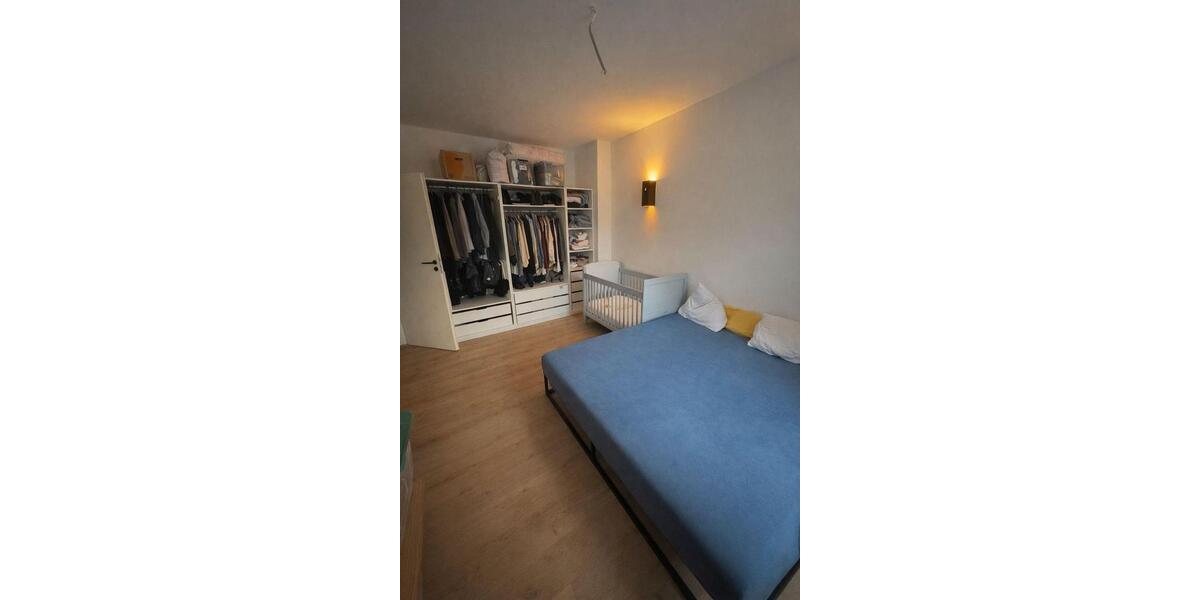 Etagenwohnung Bochum Bochum-Mitte - 4 Zimmer, 112 m&sup2;, 1.300&euro; | Angebot:25950748