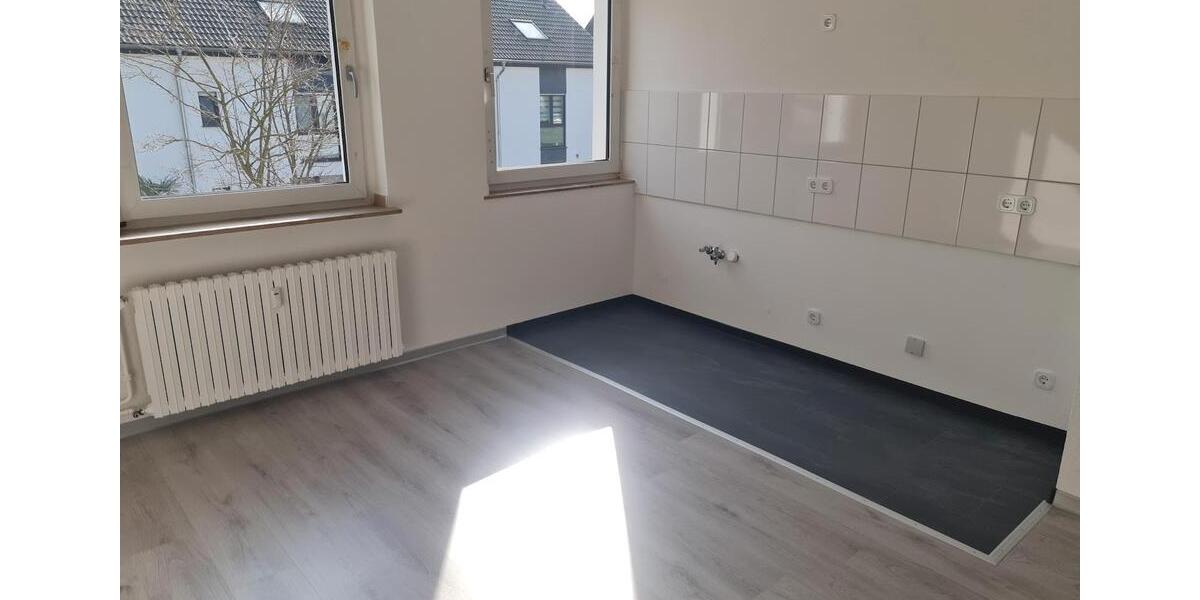 Etagenwohnung Duisburg Beeck - 2 Zimmer, 56 m&sup2;, 385&euro; | Angebot:25640737
