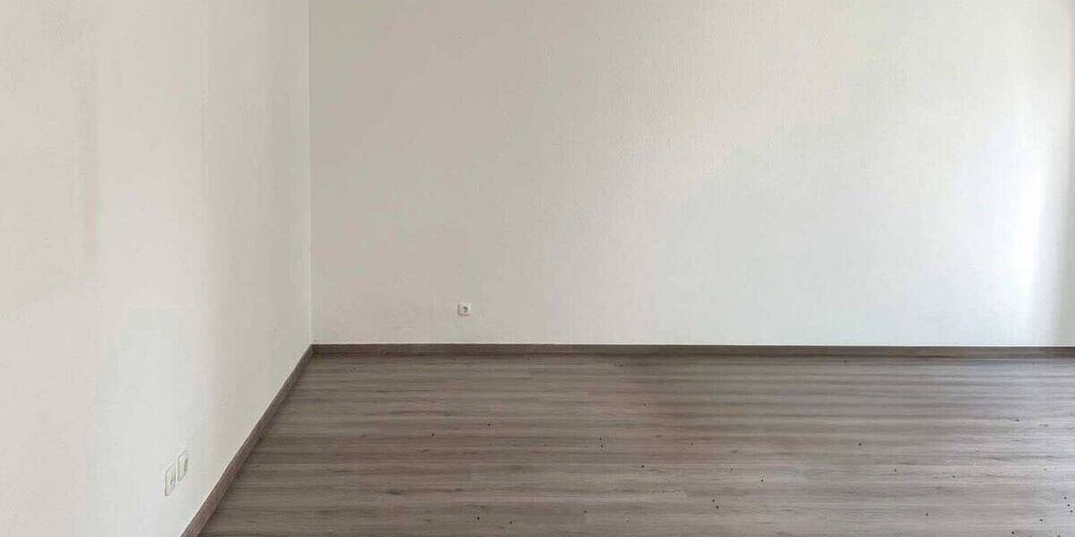 Etagenwohnung Dinslaken Bruch - 6 Zimmer, 152 m&sup2;, 311.000&euro; | Angebot:26128571