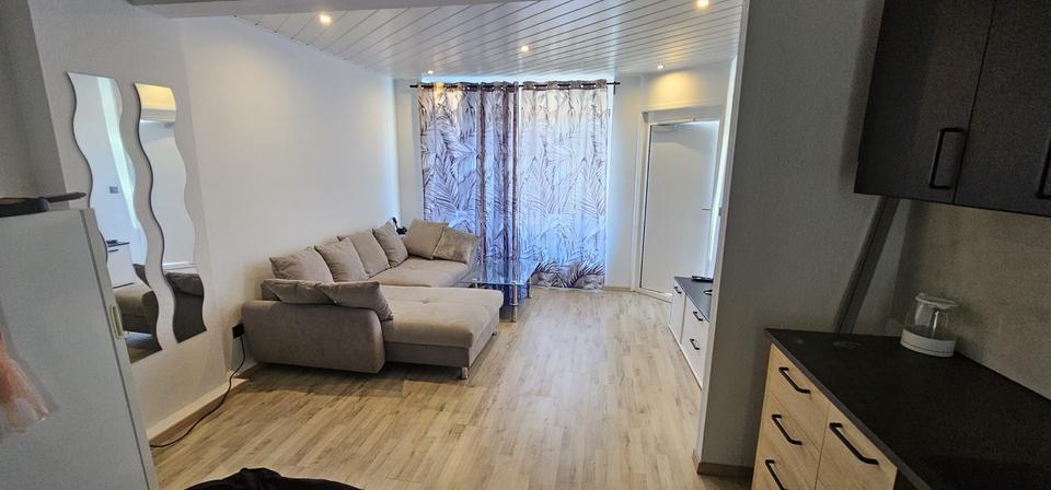 Etagenwohnung Voerde (Niederrhein) - 1.5 Zimmer, 42 m&sup2;, 620&euro; | Angebot:26409906