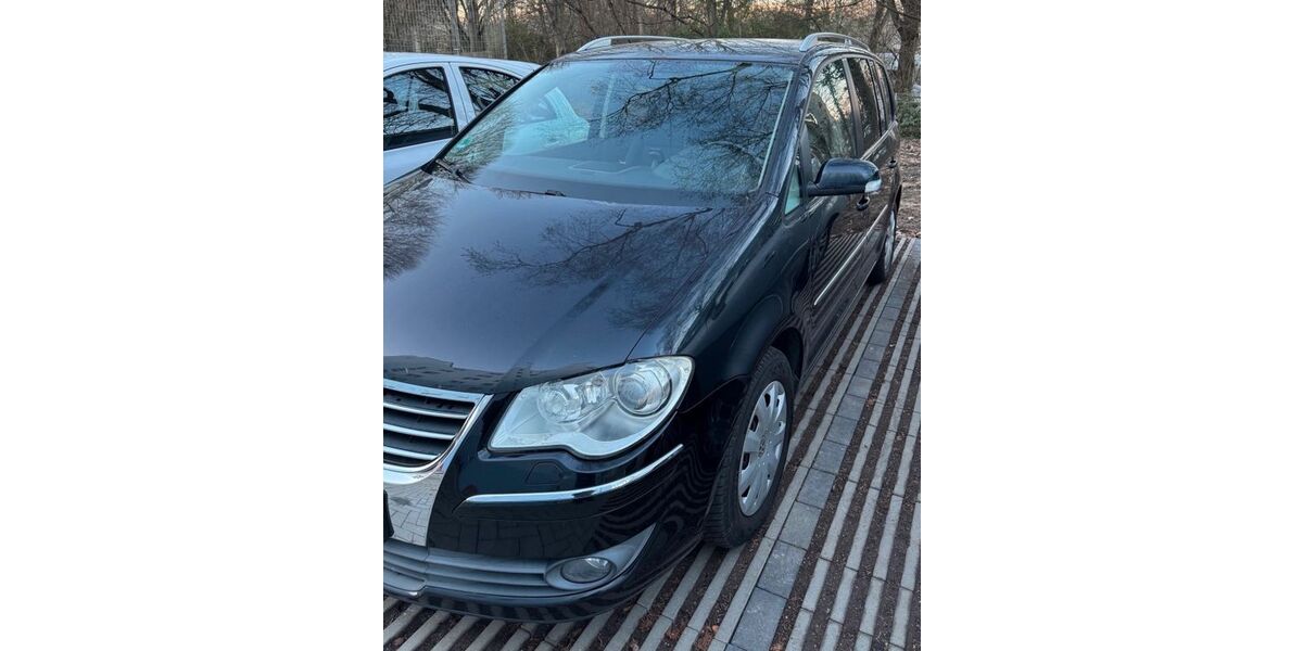 VW Touran 234.815 km 3.000 &euro; Essen 45355