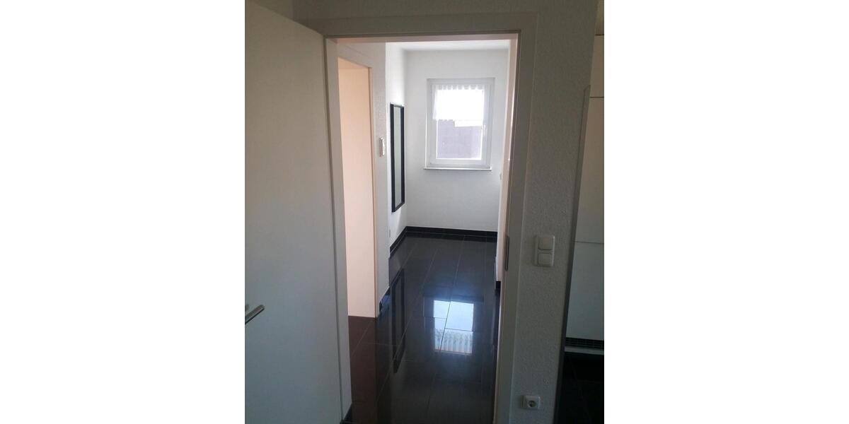 Etagenwohnung Gelsenkirchen Erle - 2 Zimmer, 81 m&sup2;, 780&euro; | Angebot:26670826