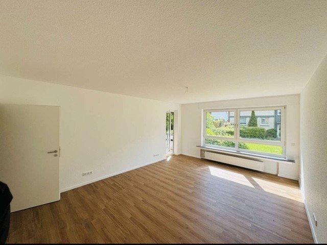 Erdgeschoßwohnung Oberhausen Schmachtendorf - 3 Zimmer, 78 m&sup2;, 800&euro; | Angebot:26546078