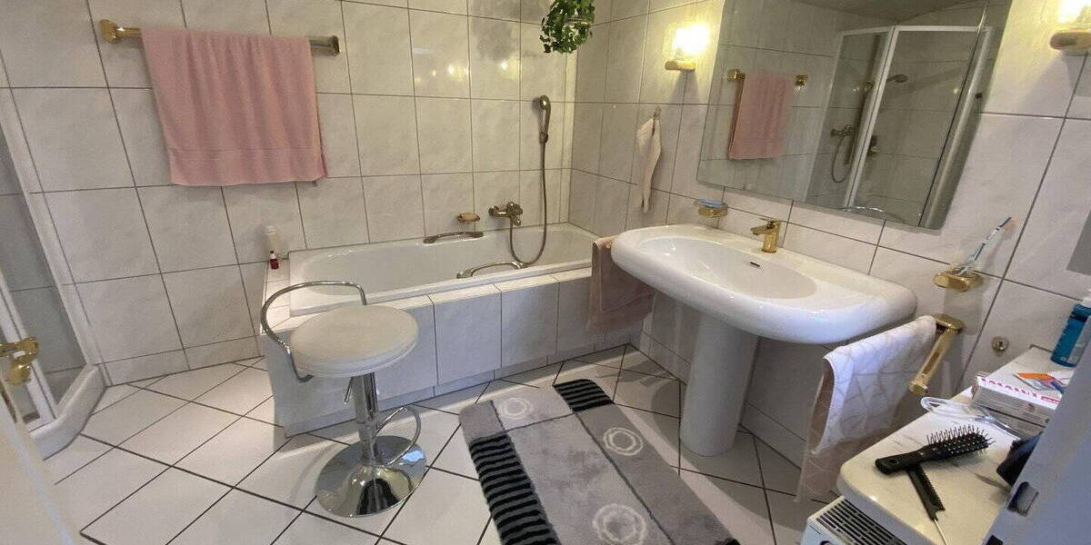 Doppelhaushälfte Duisburg Alt-Homberg - 5 Zimmer, 124 m&sup2;, 319.000&euro; | Angebot:26116044