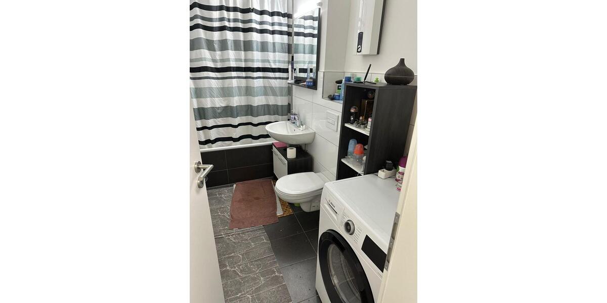 Erdgeschoßwohnung Essen Stadtbezirk III - 3 Zimmer, 67 m&sup2;, 800&euro; | Angebot:25987233