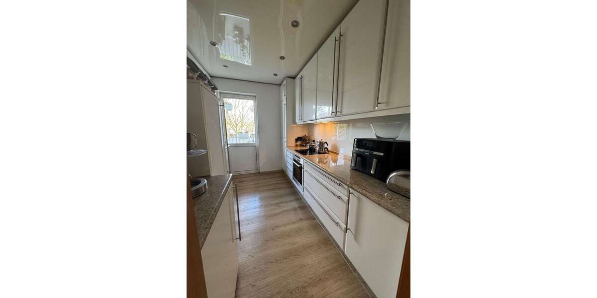 Etagenwohnung Mülheim an der Ruhr Rechtsruhr-Nord - 4 Zimmer, 90 m&sup2;, 330.000&euro; | Angebot:26615515