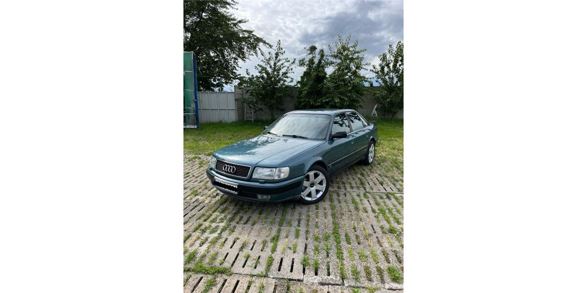 Audi 100 319.000 km 6.500 &euro; Moers 47441