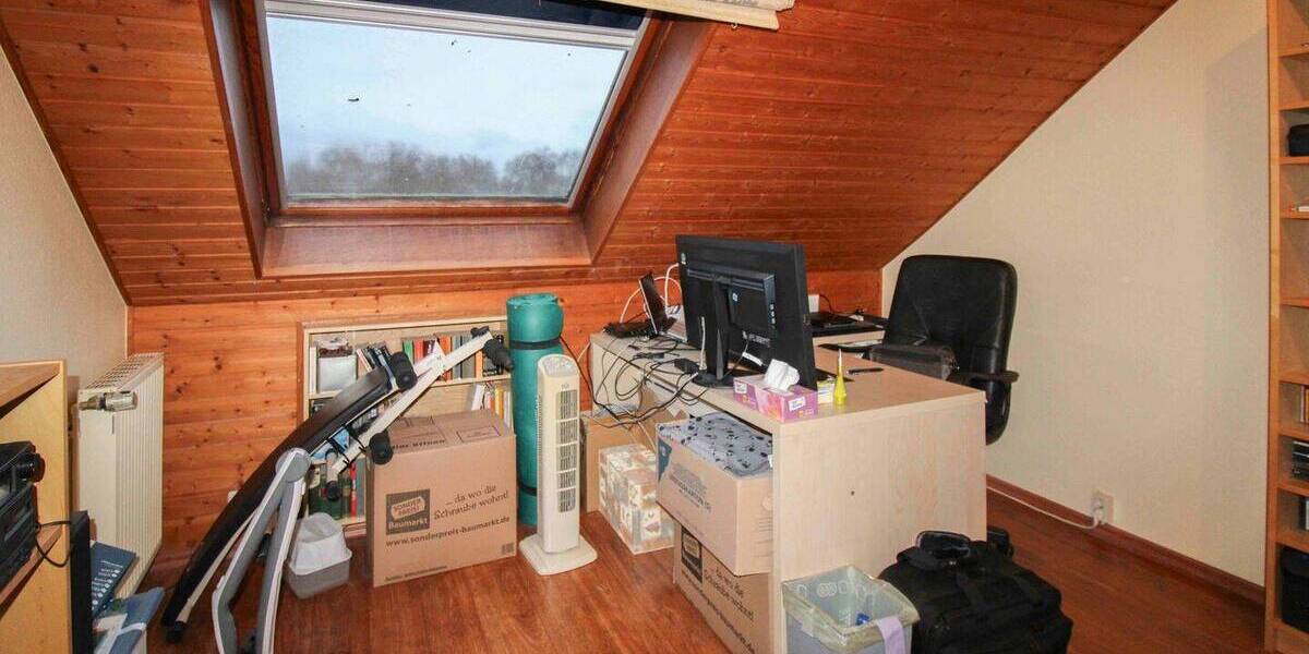 Reihenmittelhaus Duisburg Neumühl - 4 Zimmer, 110 m&sup2;, 255.000&euro; | Angebot:25997202