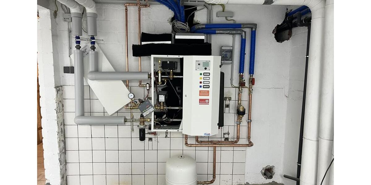 Reihenhaus Duisburg Hochheide - 4 Zimmer, 105 m&sup2;, 1.480&euro; | Angebot:26600434