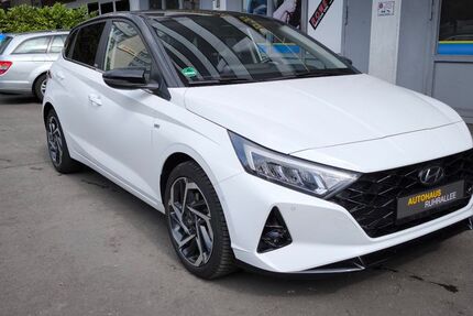 Hyundai i20 32.000 km 17.490 &euro; Essen 45138