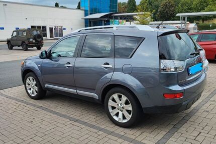 Mitsubishi Outlander 223.000 km 7.100 &euro; Velbert 42549