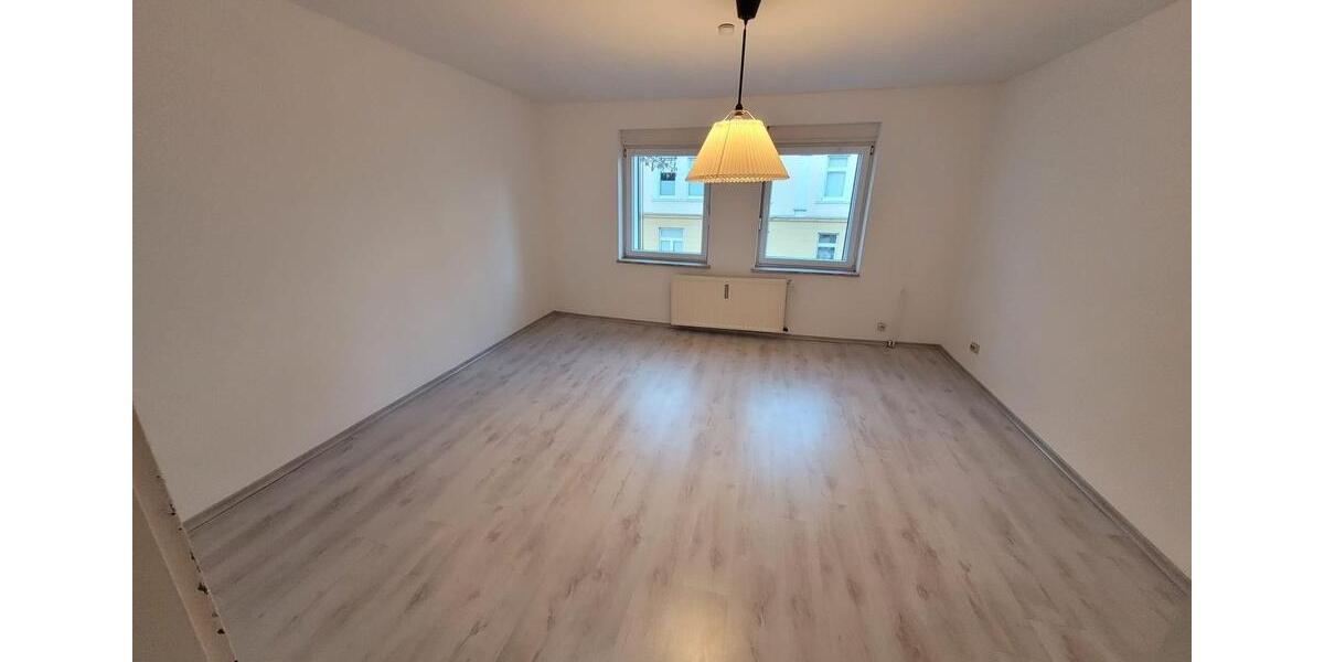 Etagenwohnung Bochum Bochum-Mitte - 3.5 Zimmer, 88 m&sup2;, 765&euro; | Angebot:26038836