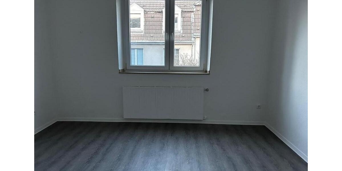 Etagenwohnung Essen Stadtbezirk IV - 3 Zimmer, 70 m&sup2;, 560&euro; | Angebot:24602581