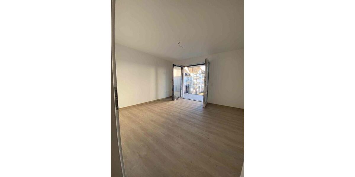 Erdgeschoßwohnung Essen Stadtbezirk VI - 2.5 Zimmer, 70 m&sup2;, 850&euro; | Angebot:26377385