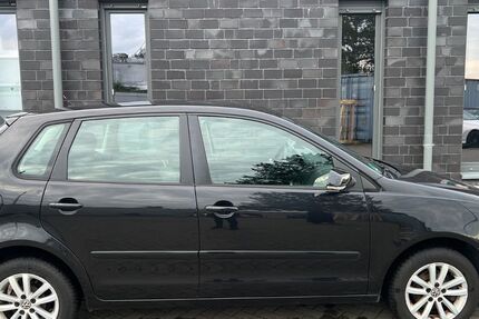 VW Polo 128.974 km 3.999 &euro; Voerde 46562