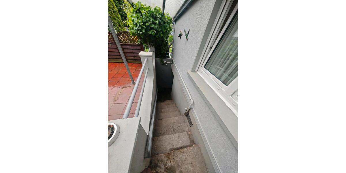 Erdgeschoßwohnung Duisburg Hochheide - 2 Zimmer, 77 m&sup2;, 240.000&euro; | Angebot:26721509