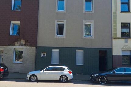Haus Duisburg Beeck - 10 Zimmer, 250 m&sup2;, 323.000&euro; | Angebot:26580352