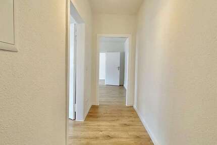 Wohnung Essen Stadtbezirk II - 2.5 Zimmer, 56 m&sup2;, 670&euro; | Angebot:26047899