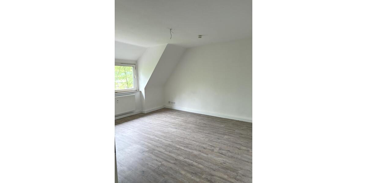 Dachgeschoßwohnung Marl Alt-Marl - 3.5 Zimmer, 71 m&sup2;, 550&euro; | Angebot:26646842
