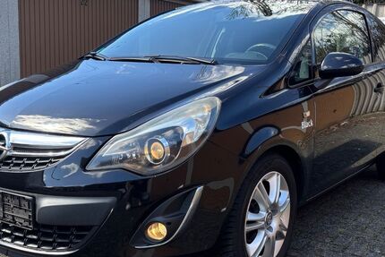Opel Corsa 178.932 km 2.949 &euro; Mülheim an der Ruhr 45468