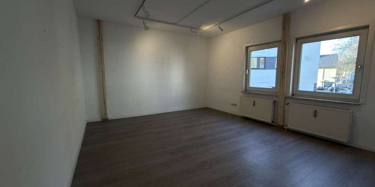 Büro- und Praxisfläche in Hattingen-Altstadt mit IT-Raum, LAN, Seminarraum & Garten - Gewerbeobjekt Hattingen Baak | Angebot:26066718