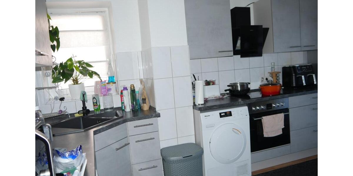 Etagenwohnung Duisburg Mittelmeiderich - 4 Zimmer, 100 m&sup2;, 798&euro; | Angebot:25754033