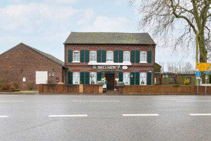 Haus Moers Schwafheim - 11 Zimmer, 220 m&sup2;, 599.000&euro; | Angebot:25742522