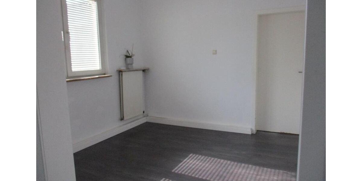 Etagenwohnung Witten Herbede - 4 Zimmer, 95 m&sup2;, 750&euro; | Angebot:25430635