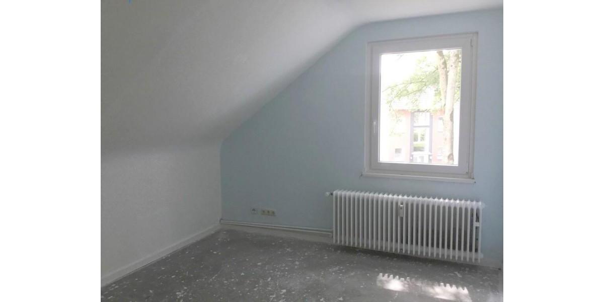 Dachgeschoßwohnung Essen Stadtbezirk IV - 2.5 Zimmer, 43 m&sup2;, 436&euro; | Angebot:25909452