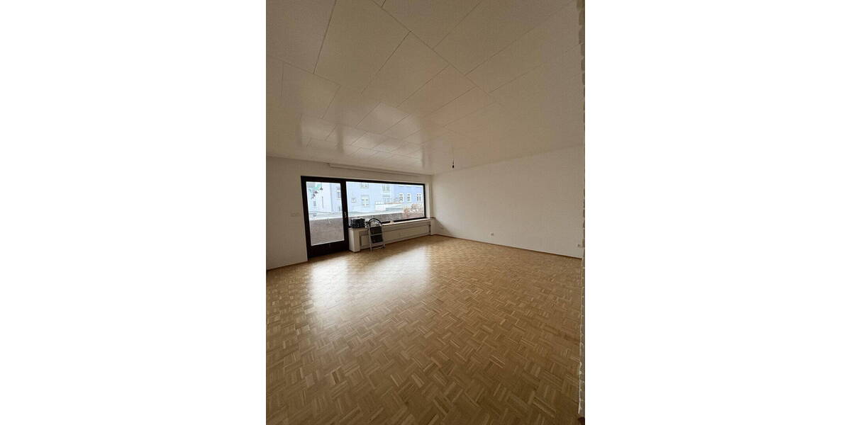 Etagenwohnung Gladbeck Mitte - 3 Zimmer, 94 m&sup2;, 900&euro; | Angebot:26117619