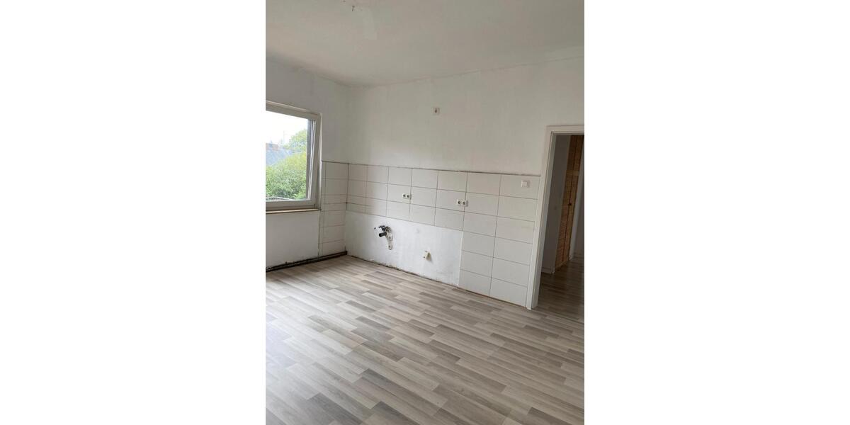 Etagenwohnung Witten - 3.5 Zimmer, 84 m&sup2;, 672&euro; | Angebot:26051044