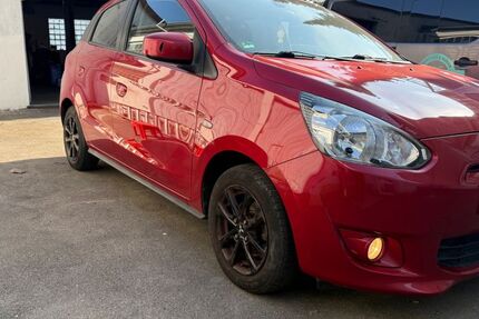 Mitsubishi Space Star 91.000 km 3.999 &euro; Velbert 42549