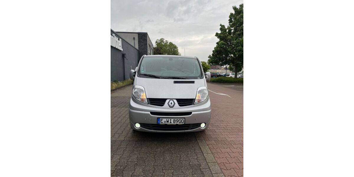 Renault Trafic 207.500 km 11.200 &euro; Essen 45359