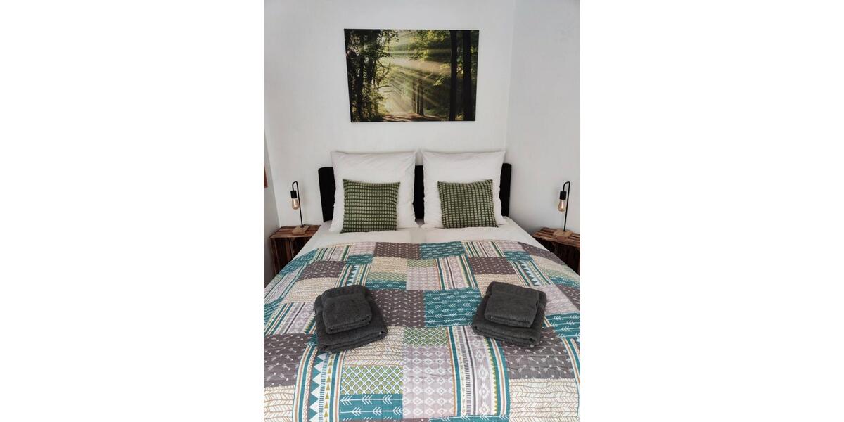 Etagenwohnung Gelsenkirchen Gelsenkirchen-Mitte - 3 Zimmer, 140 m&sup2;, 1.140&euro; | Angebot:26588015